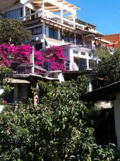 Apartment For Sale in Valle De Bravo, Mexico