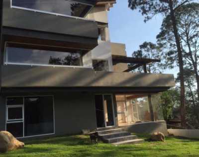 Home For Sale in Valle De Bravo, Mexico