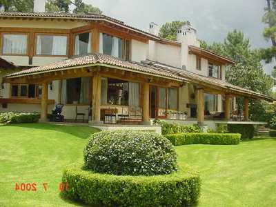 Home For Sale in Valle De Bravo, Mexico
