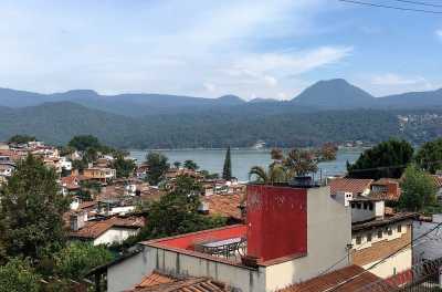 Home For Sale in Valle De Bravo, Mexico