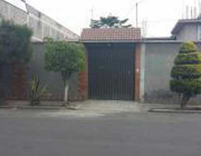 Home For Sale in Iztapalapa, Mexico