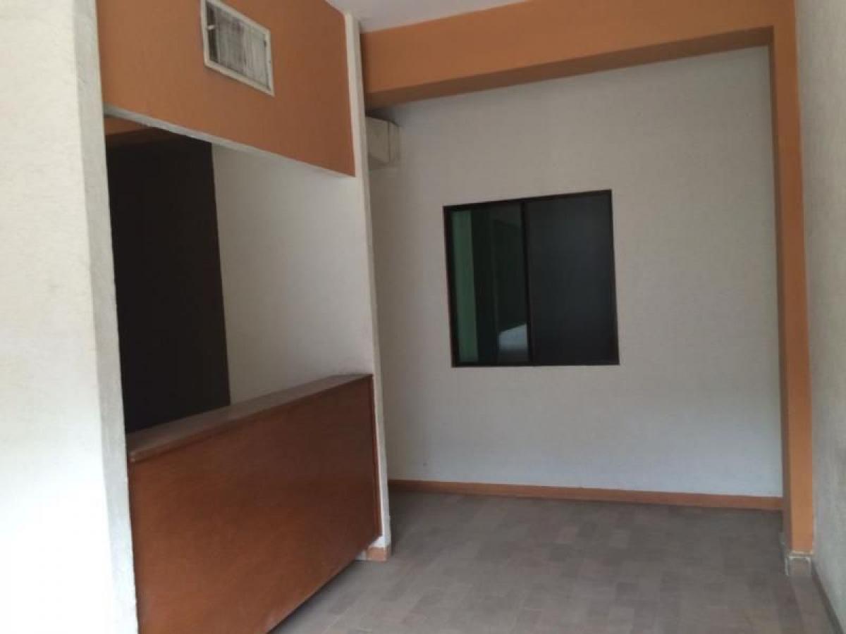 Picture of Apartment Building For Sale in Playa Vicente, Veracruz, Mexico