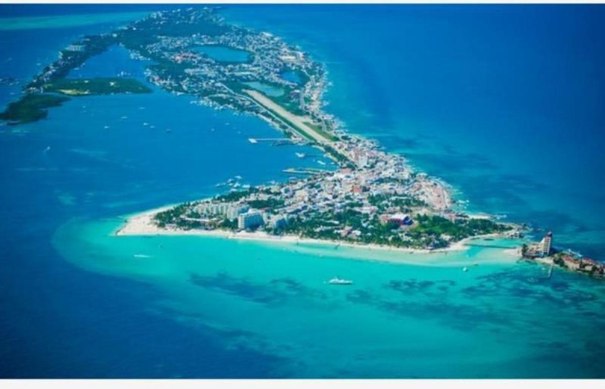 Picture of Residential Land For Sale in Isla Mujeres, Quintana Roo, Mexico