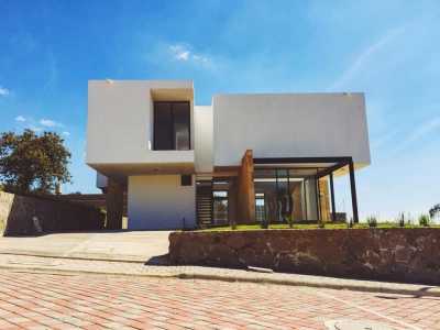 Home For Sale in Tlaxcala, Mexico