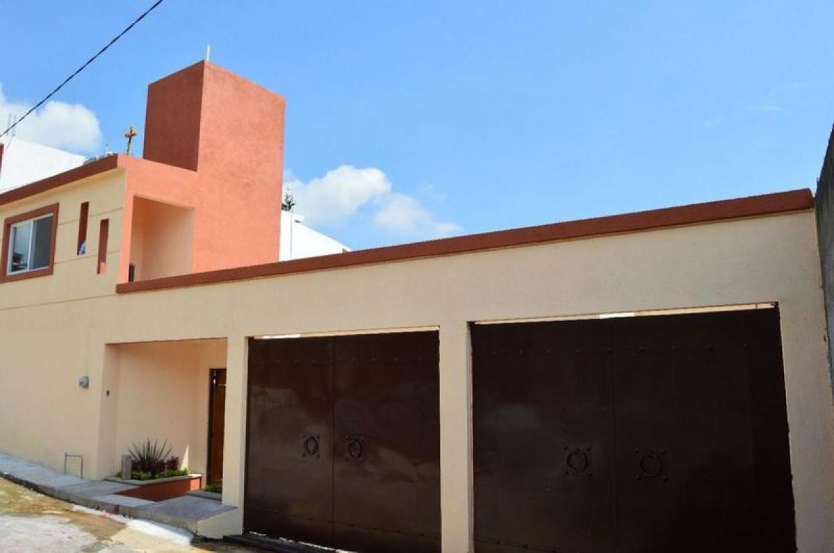 Picture of Home For Sale in Cuernavaca, Morelos, Mexico