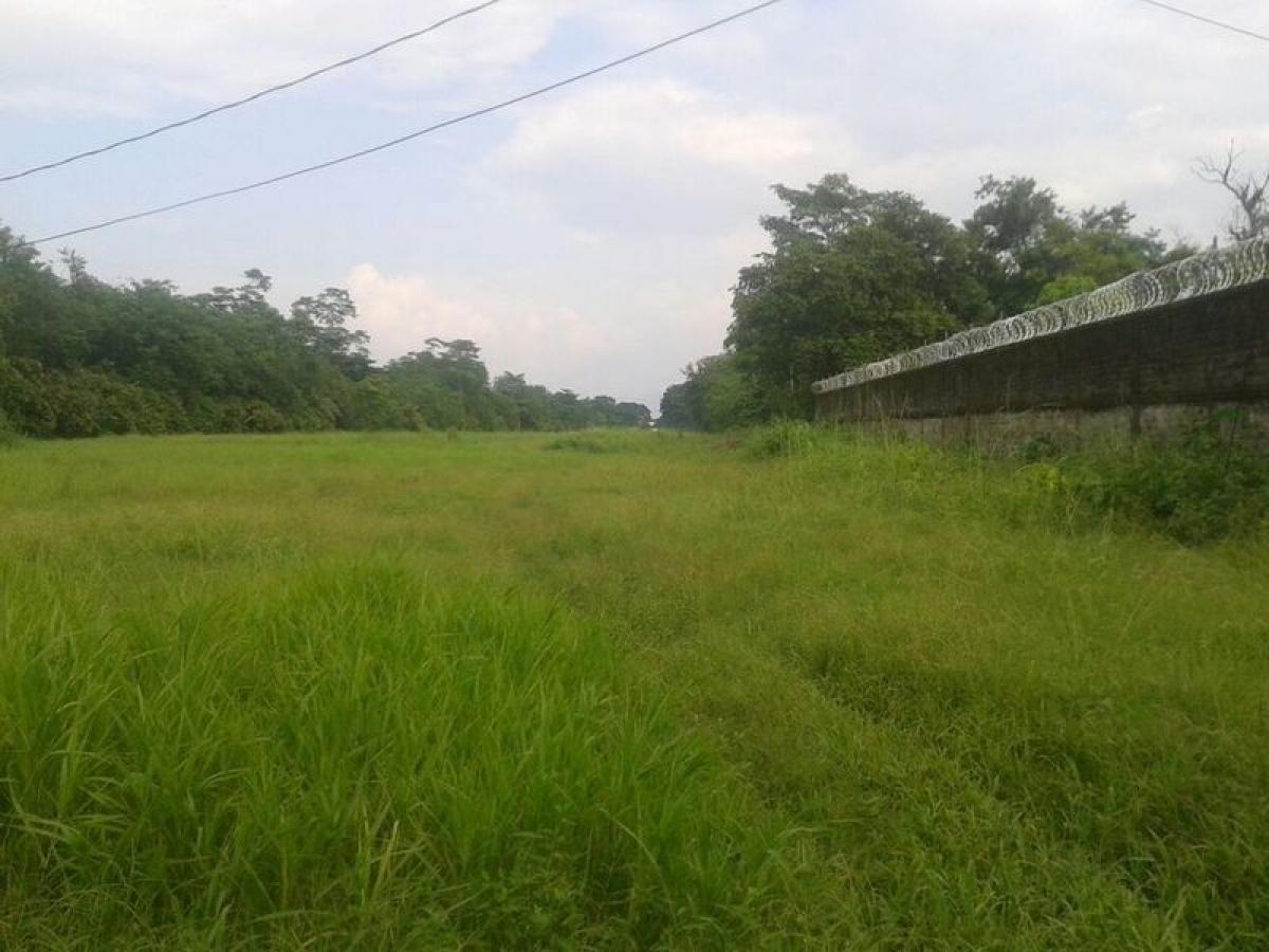 Picture of Residential Land For Sale in Comalcalco, Tabasco, Mexico