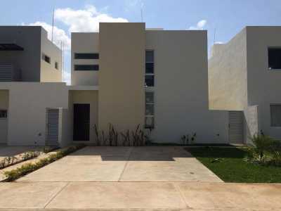Home For Sale in Conkal, Mexico