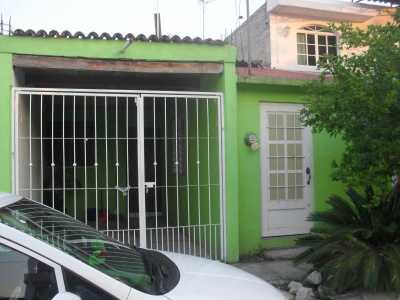 Apartment For Sale in Villa De Ãlvarez, Mexico