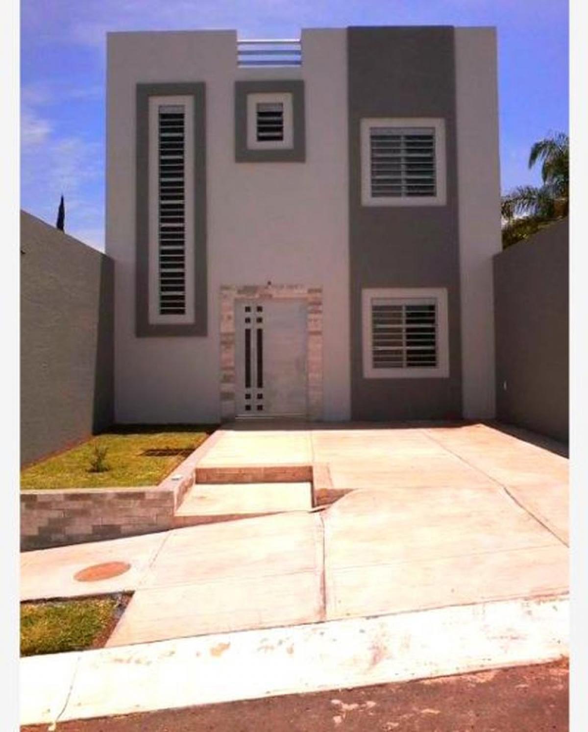 Picture of Home For Sale in Zapotlanejo, Jalisco, Mexico