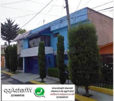 Home For Sale in Naucalpan De Juarez, Mexico