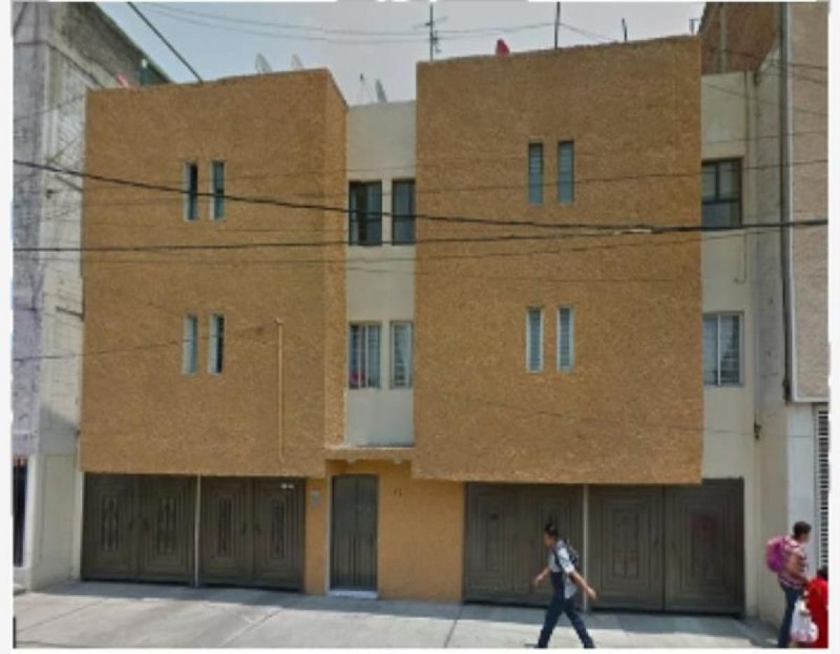 Picture of Apartment For Sale in Nezahualcoyotl, Mexico, Mexico