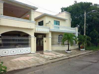 Home For Sale in Othon P. Blanco, Mexico