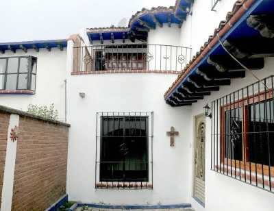 Home For Sale in Estado De Mexico, Mexico