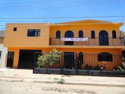 Home For Sale in Tepatitlan De Morelos, Mexico