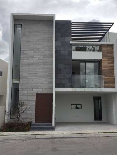 Home For Sale in Santa Isabel Cholula, Mexico