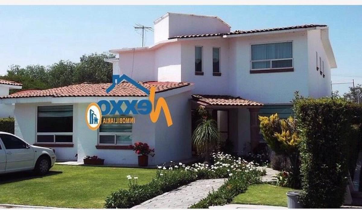 Picture of Apartment For Sale in San Juan Del Rio, Queretaro, Mexico