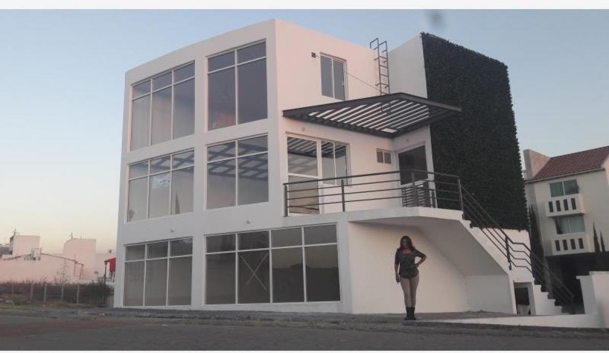 Picture of Apartment Building For Sale in Queretaro, Queretaro, Mexico