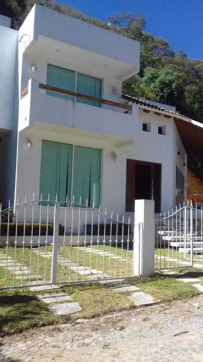 Home For Sale in Ixtapan De La Sal, Mexico