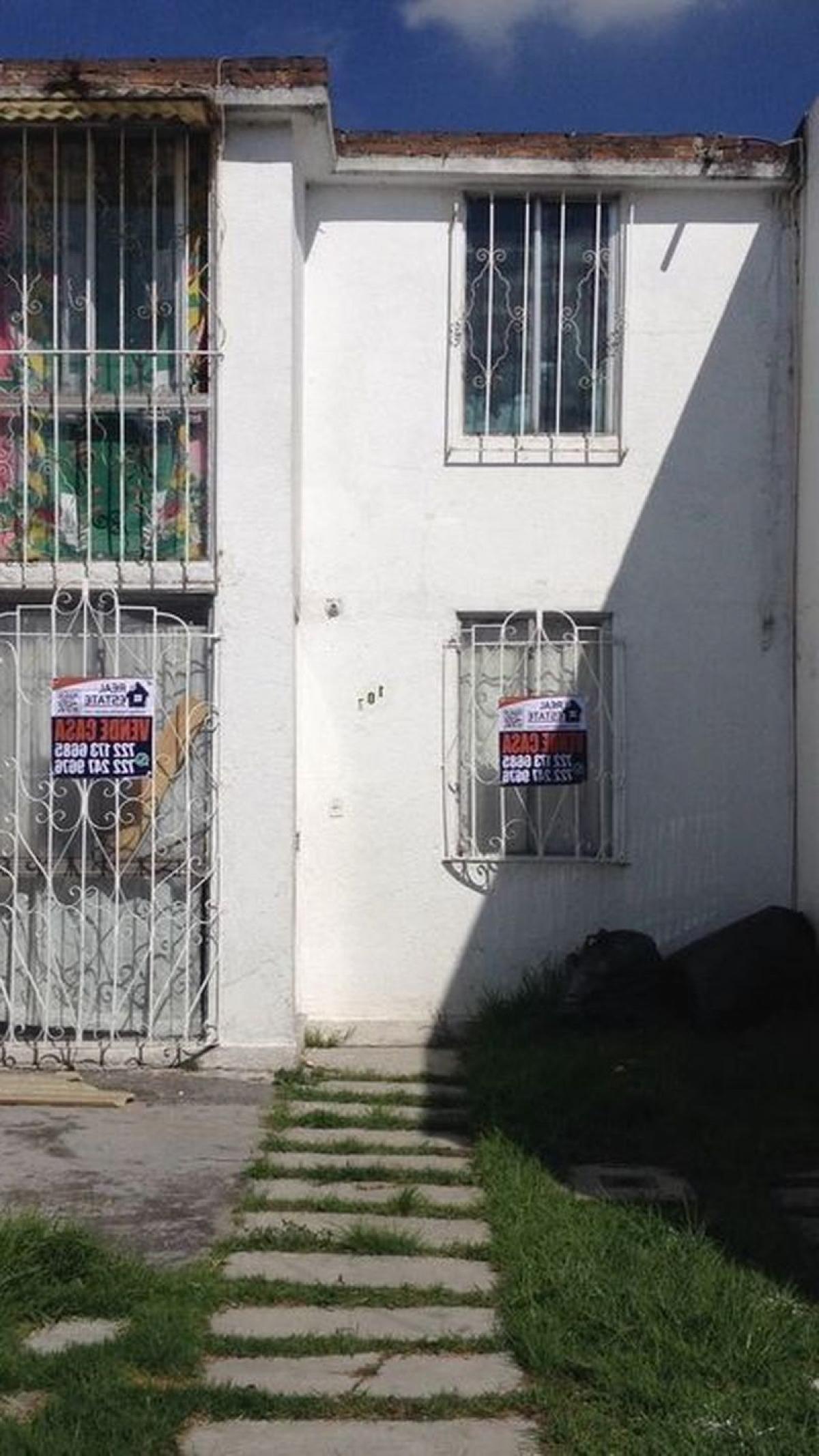 Picture of Home For Sale in Estado De Mexico, Mexico, Mexico