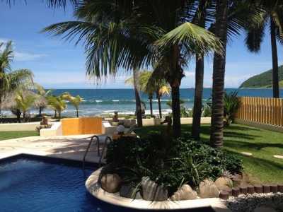 Home For Sale in Petatlan, Mexico