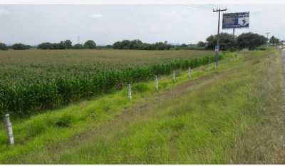 Residential Land For Sale in Pedro Escobedo, Mexico