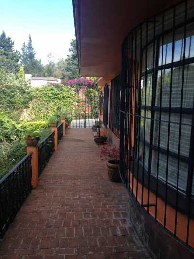Home For Sale in Cuajimalpa De Morelos, Mexico