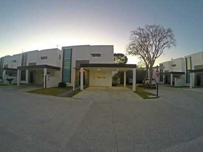 Home For Sale in Campeche, Mexico