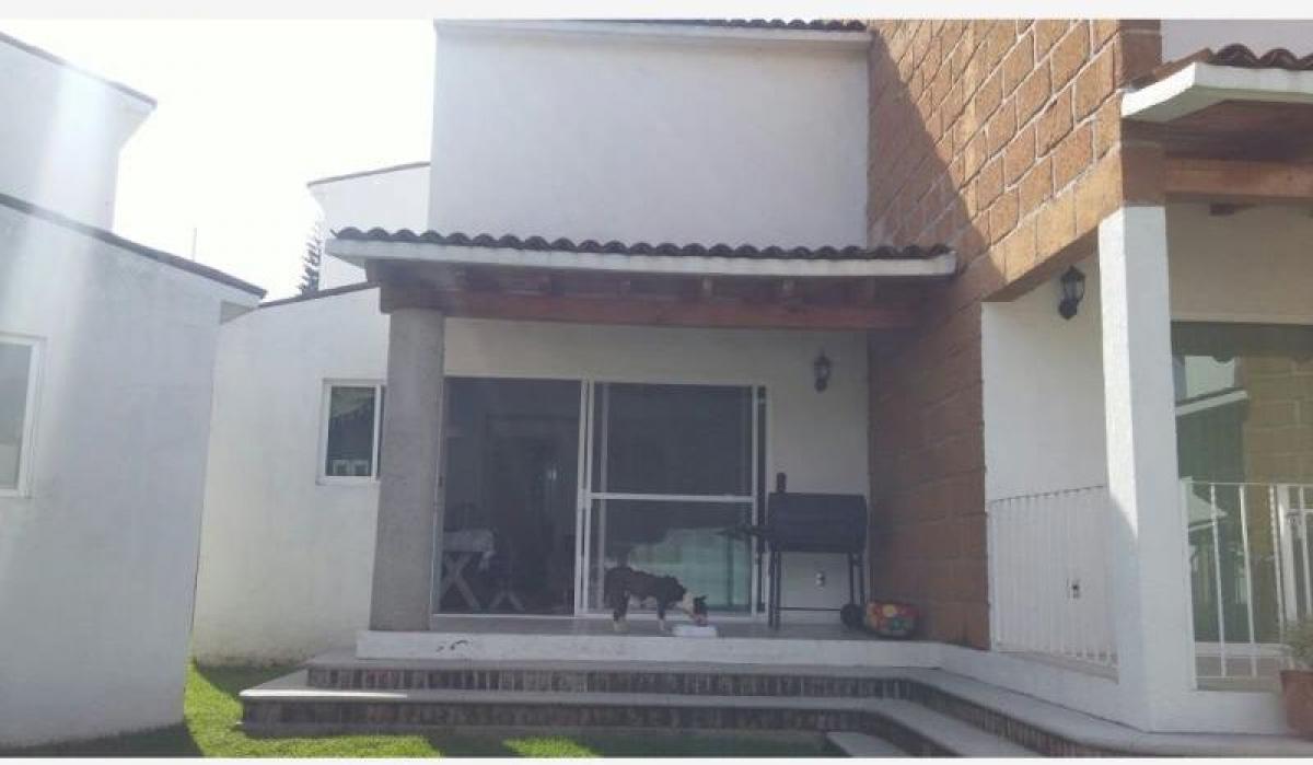Picture of Home For Sale in Tlayacapan, Morelos, Mexico
