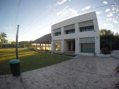 Office For Sale in Campeche, Mexico