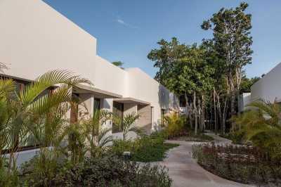 Apartment For Sale in Quintana Roo, Mexico