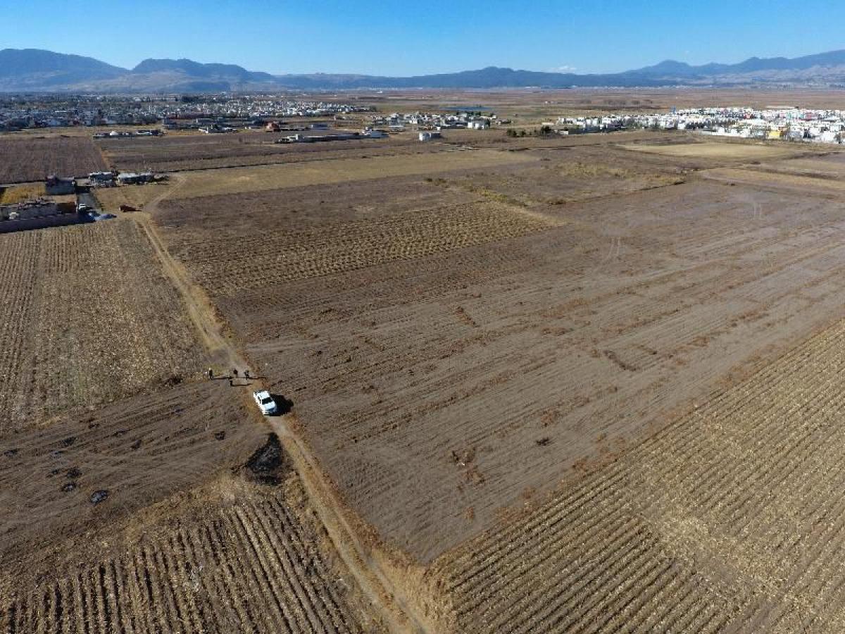 Picture of Residential Land For Sale in Calimaya, Mexico, Mexico