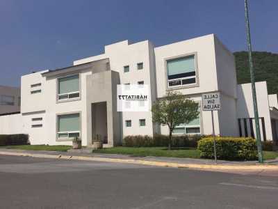 Home For Sale in Nuevo Leon, Mexico