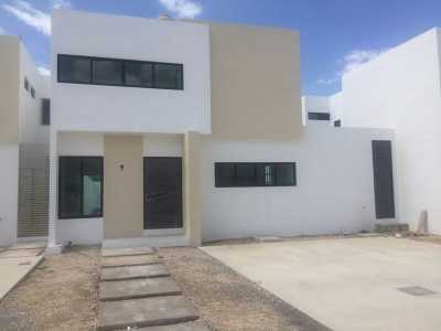 Home For Sale in Merida, Mexico