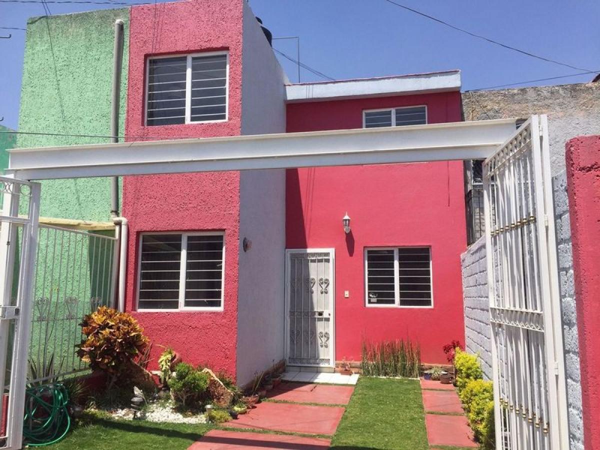 Picture of Home For Sale in San Pedro Tlaquepaque, Jalisco, Mexico