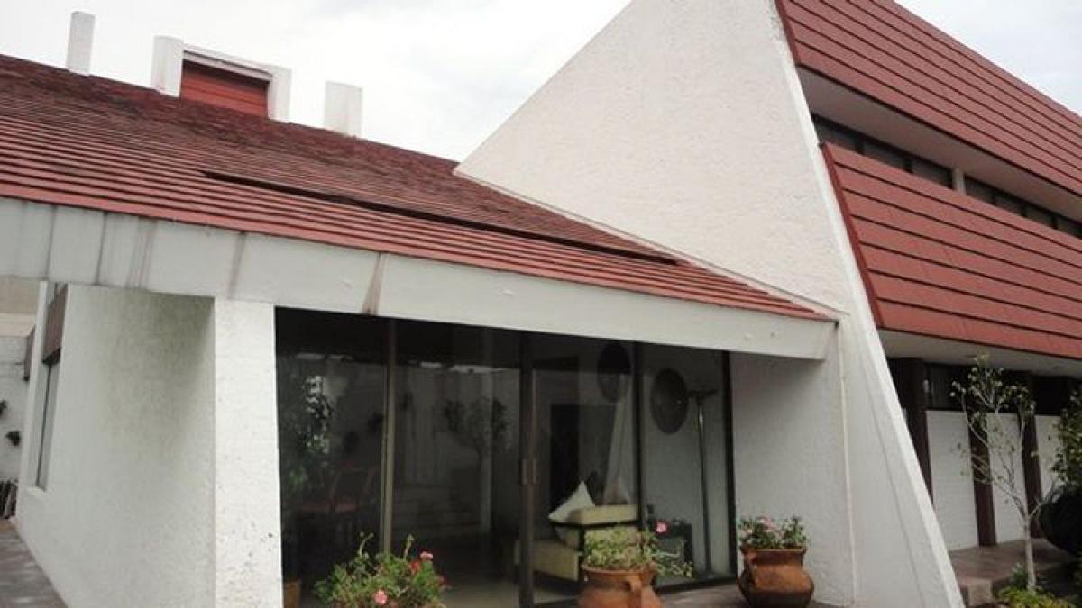 Picture of Home For Sale in Miguel Hidalgo, Mexico City, Mexico