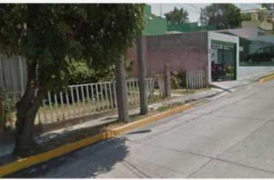 Home For Sale in Tlalnepantla De Baz, Mexico