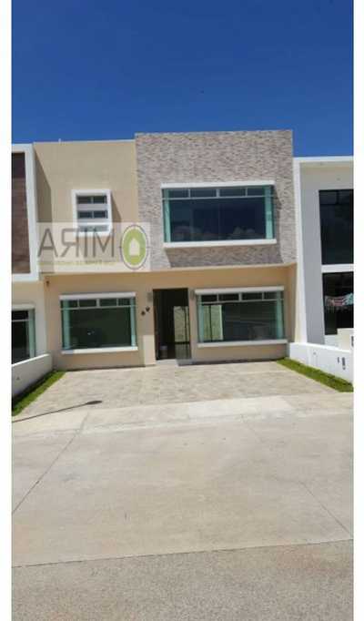 Home For Sale in Jiquipilas, Mexico