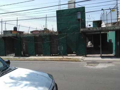 Home For Sale in Tlalnepantla De Baz, Mexico