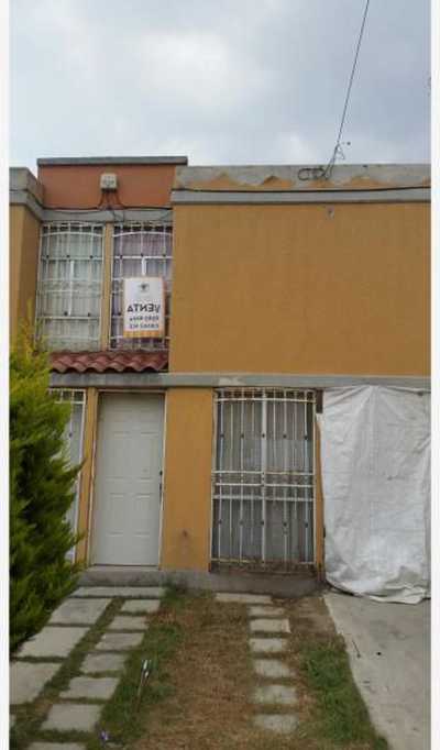 Home For Sale in Chicoloapan, Mexico