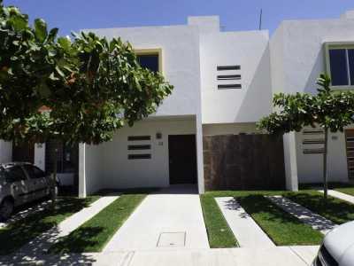 Home For Sale in Manzanillo, Mexico