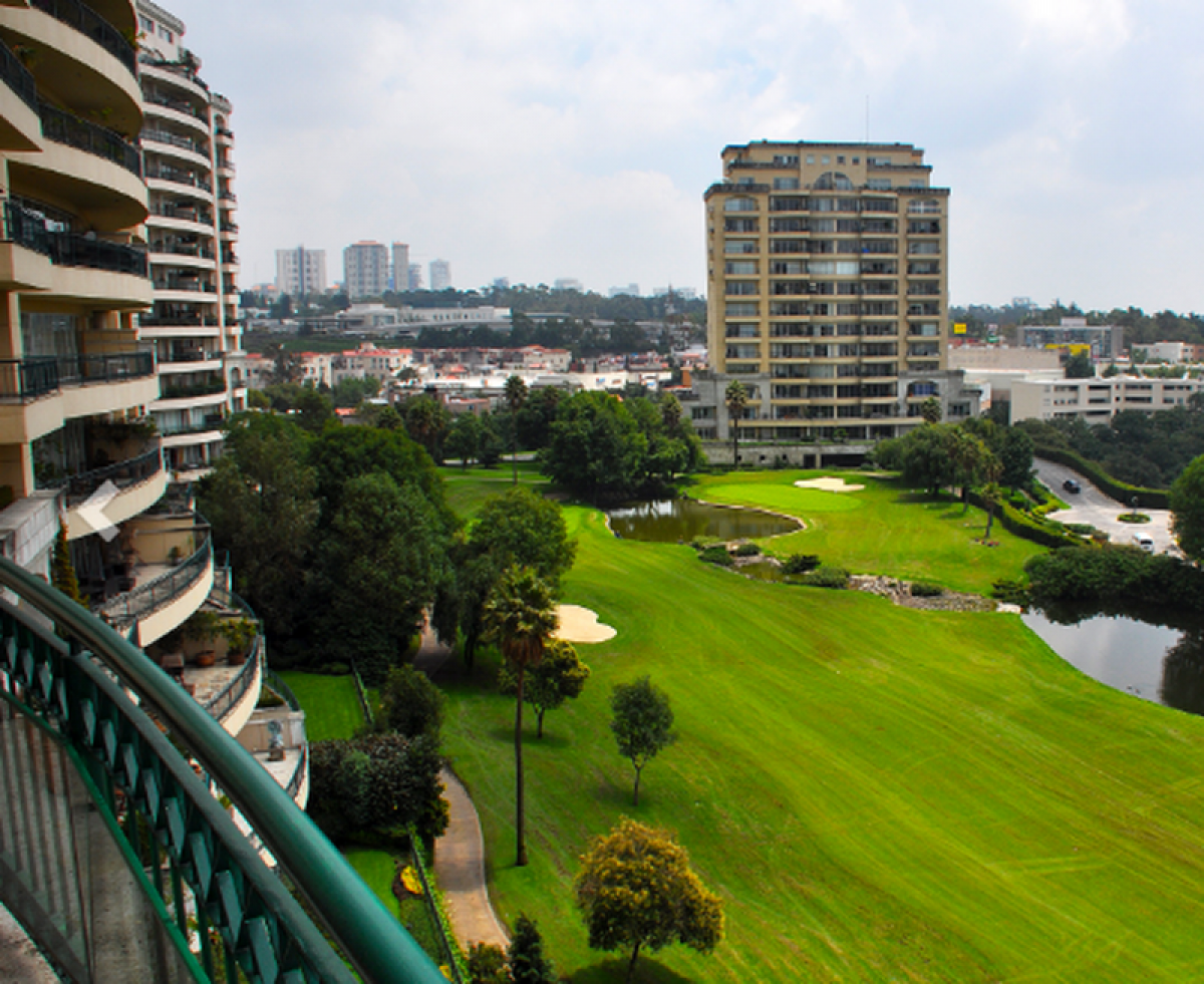Picture of Apartment For Sale in Cuajimalpa De Morelos, Mexico City, Mexico