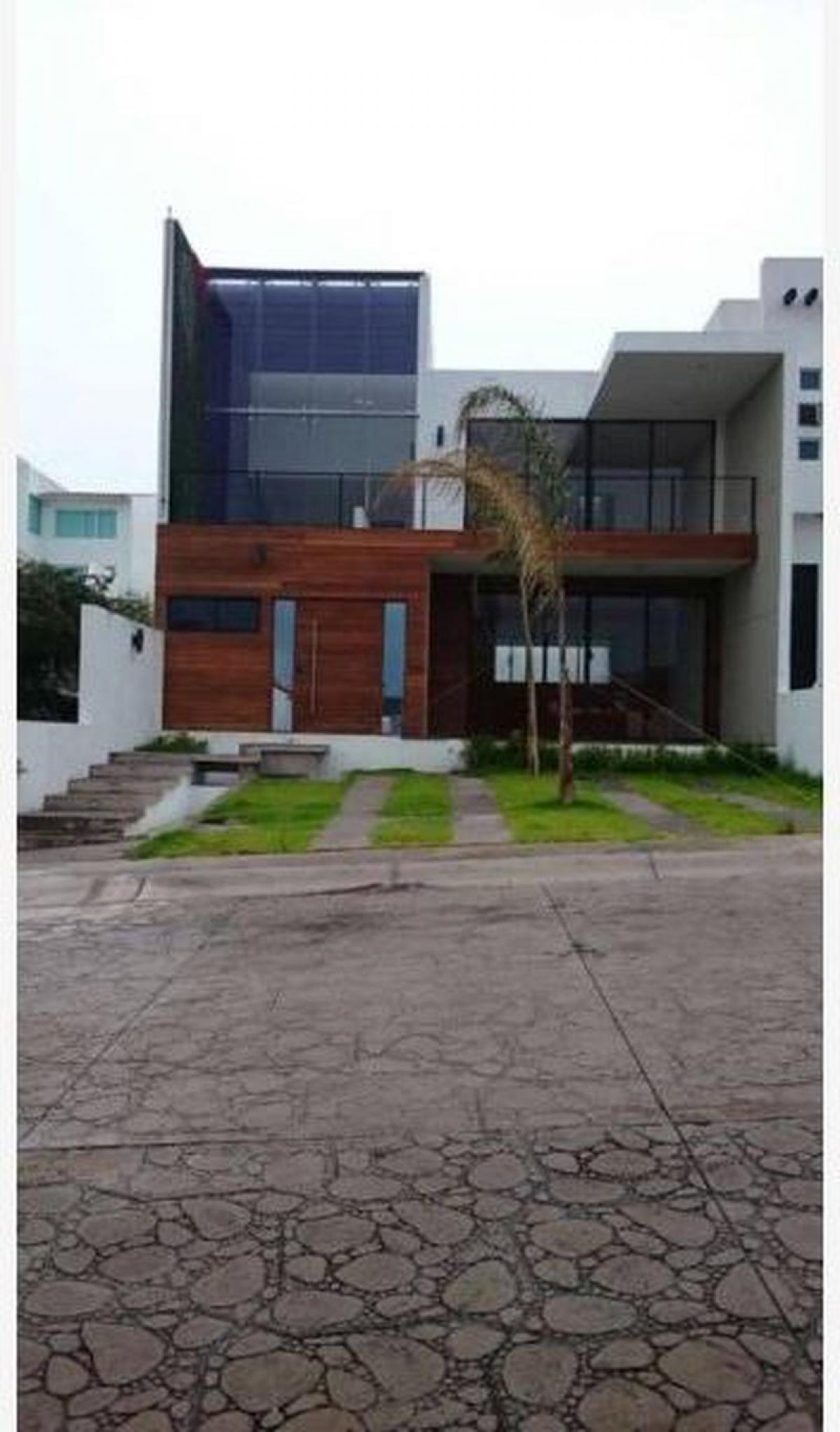 Picture of Home For Sale in Huimilpan, Queretaro, Mexico