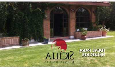 Home For Sale in Celaya, Mexico