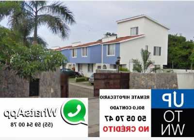 Home For Sale in Zihuatanejo De Azueta, Mexico