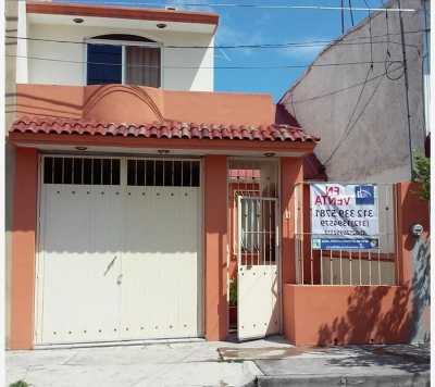 Home For Sale in Villa De Ãlvarez, Mexico