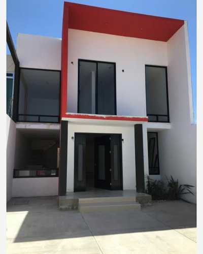 Home For Sale in Apizaco, Mexico