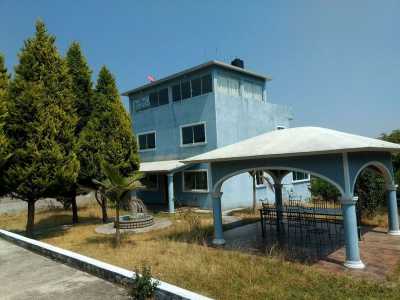 Home For Sale in Ocuituco, Mexico