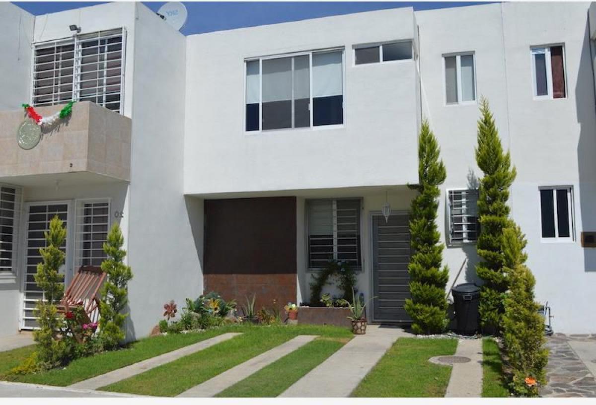 Picture of Home For Sale in Tlajomulco De Zuniga, Jalisco, Mexico