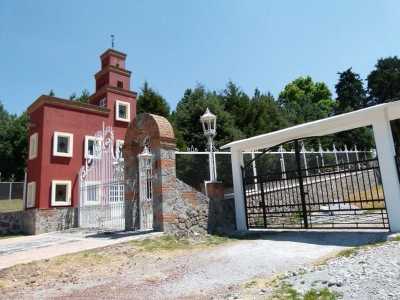 Apartment Building For Sale in Villa Victoria, Mexico