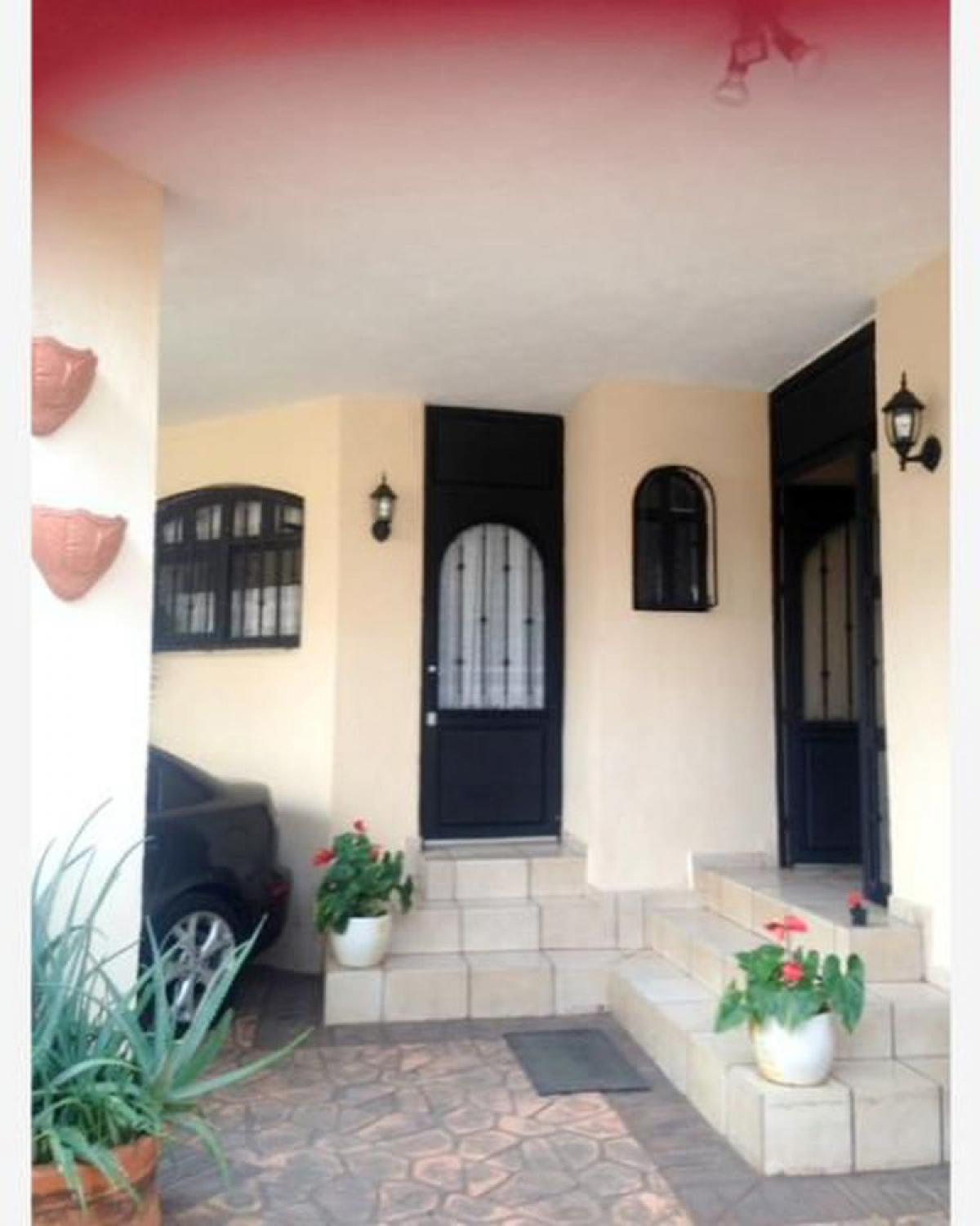 Picture of Home For Sale in Tepatitlan De Morelos, Jalisco, Mexico
